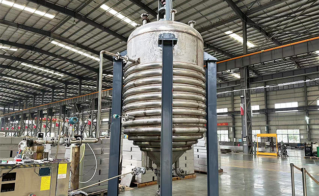 搅拌罐反应釜6.jpg 立式反应搅拌罐